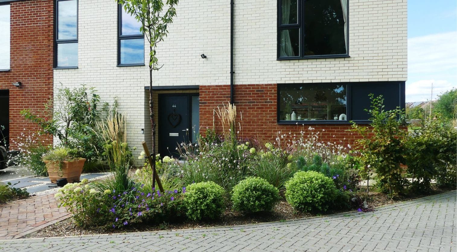 Cotswolds Chippings and Corten Steel